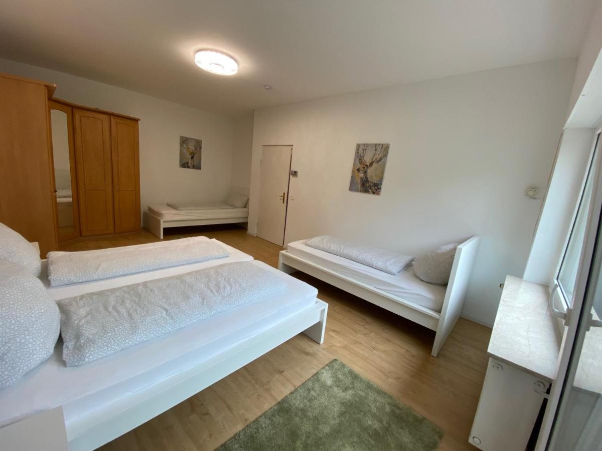 Zimmer Am Museum Speyer Buitenkant foto