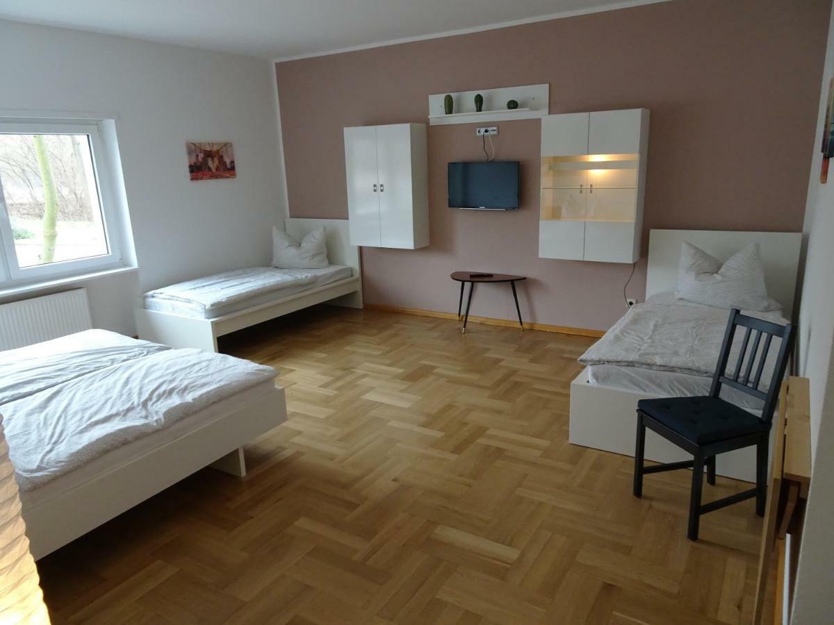 Zimmer Am Museum Speyer Buitenkant foto